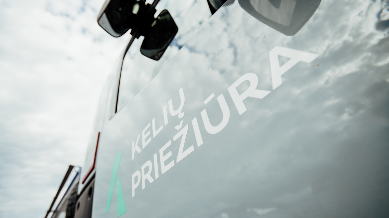 Pranešama apie laikinus eismo ribojimus automagistralėje A1, ties Biruliškių viaduku