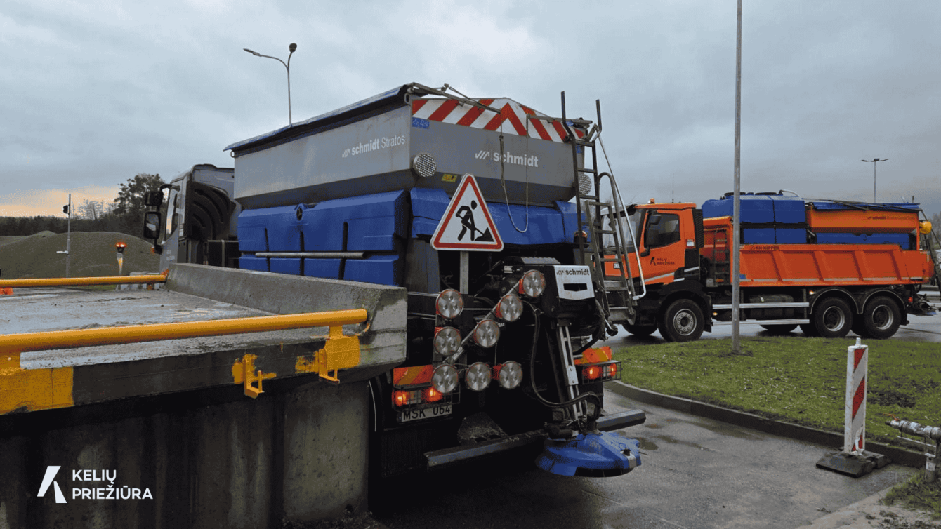 Kelininkai įspėja – prognozuojamos žiemiškos sąlygos keliuose